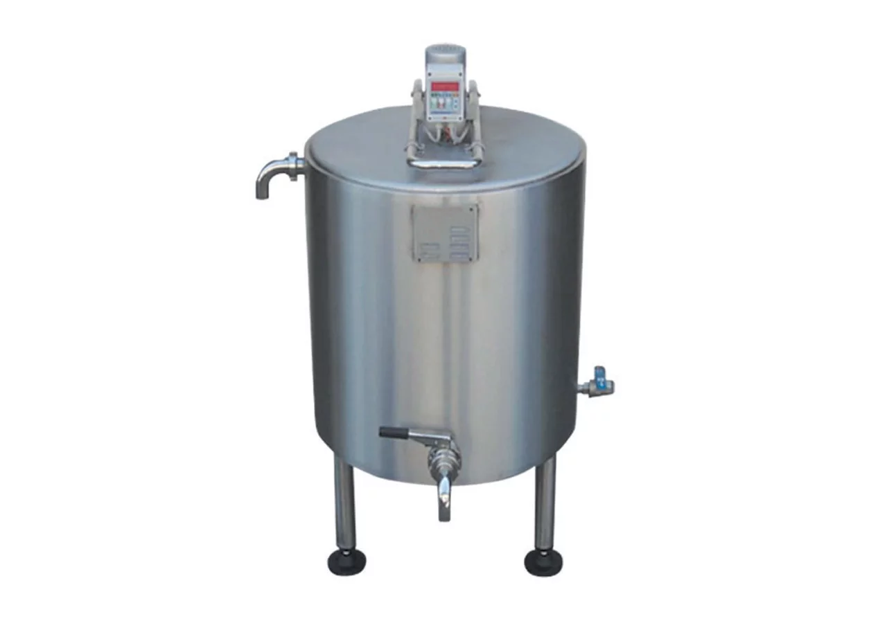 Preparatore automatico di acqua calda