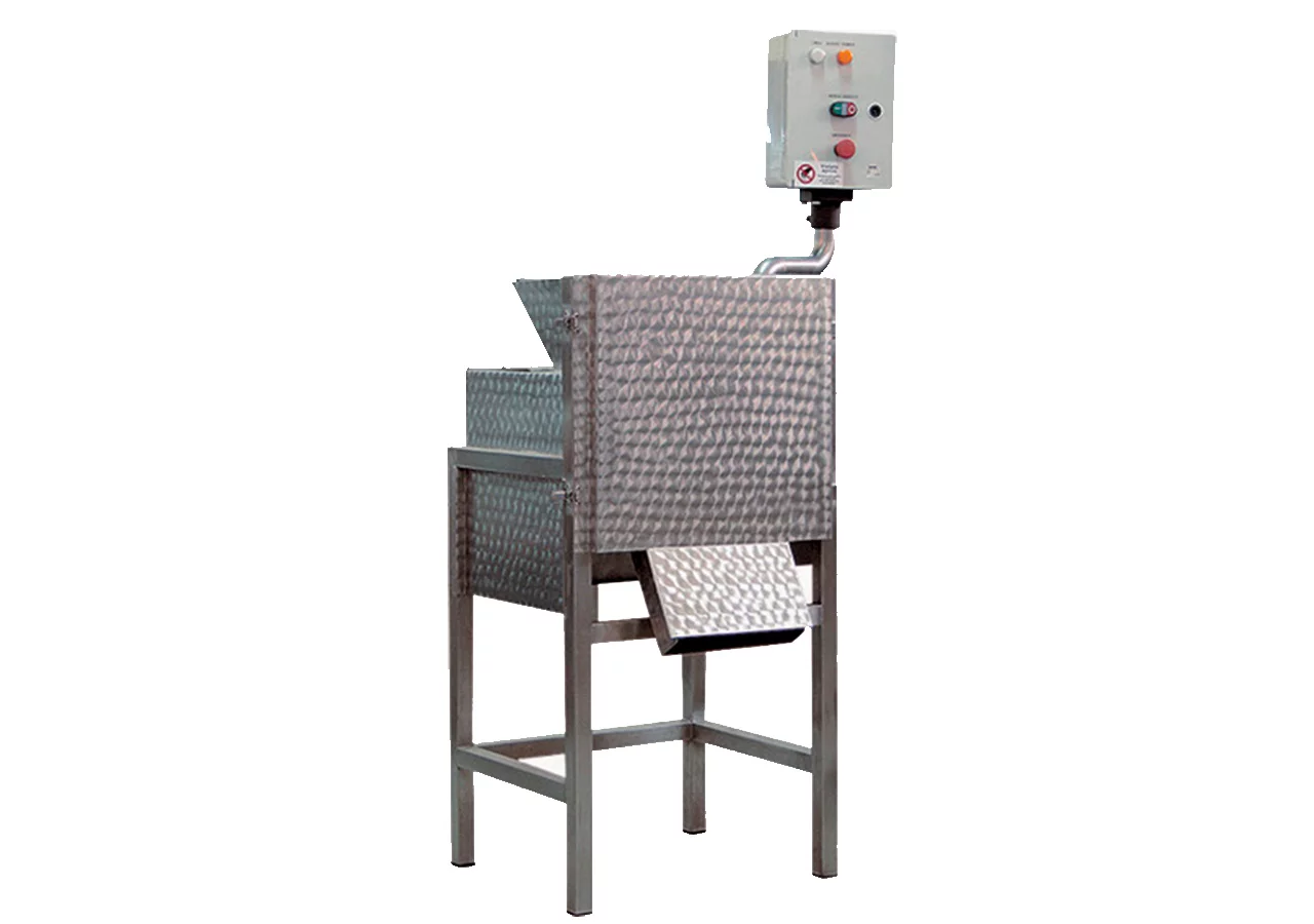 Tagliacagliate a lame verticali